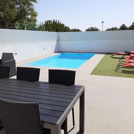 Lisbon Tagus River 2 Suites Private Pool Ii Apartment Almada