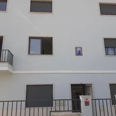 Lisbon Tagus River 2 Suites Private Pool Ii Apartment Almada