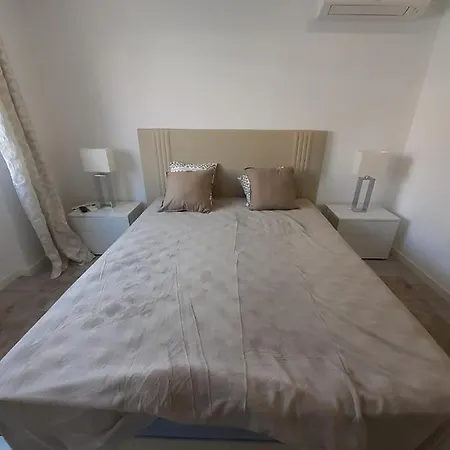 Apartment Lisbon Tagus River 2 Suites Private Pool Ii Almada