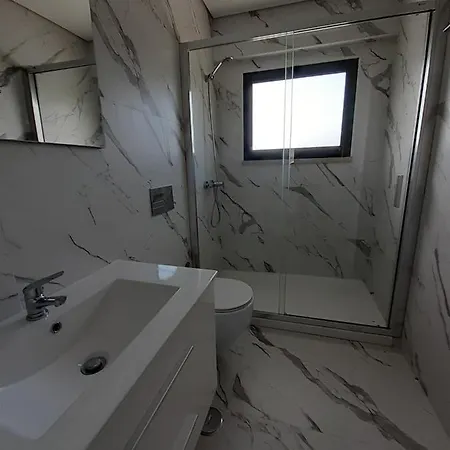 Apartment Lisbon Tagus River 2 Suites Private Pool Ii Almada