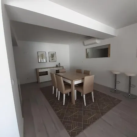 Apartment Lisbon Tagus River 2 Suites Private Pool Ii *